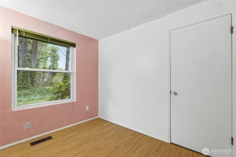 10352 66th Avenue E Puyallup WA 98373