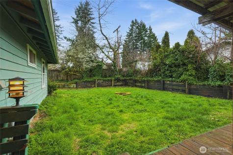 10352 66th Avenue E Puyallup WA 98373