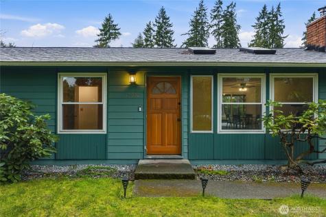 10352 66th Avenue E Puyallup WA 98373
