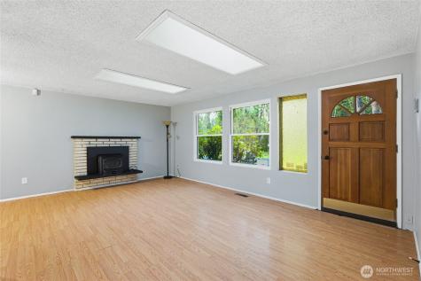 10352 66th Avenue E Puyallup WA 98373