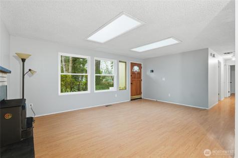 10352 66th Avenue E Puyallup WA 98373