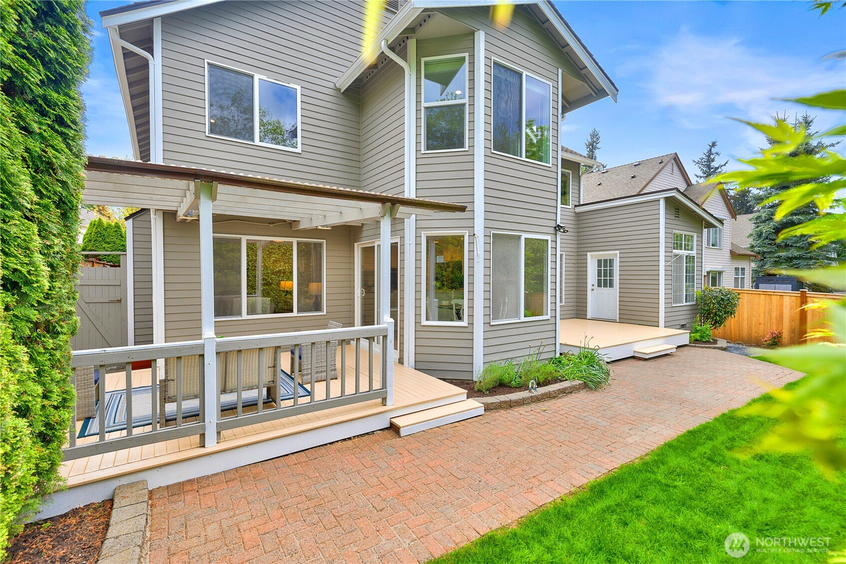 6041 Championship Circle Mukilteo WA 98275