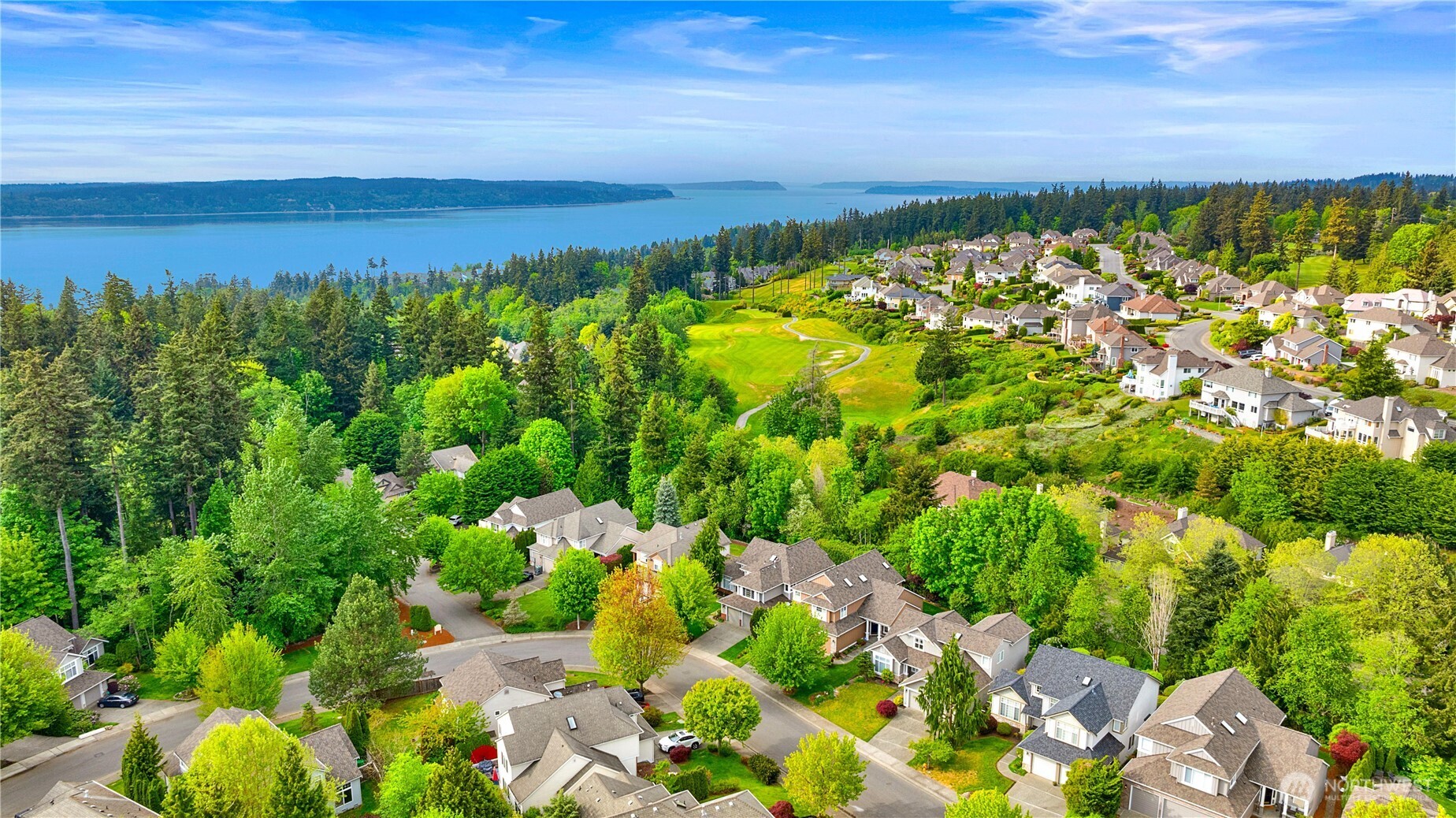 6041 Championship Circle Mukilteo WA 98275