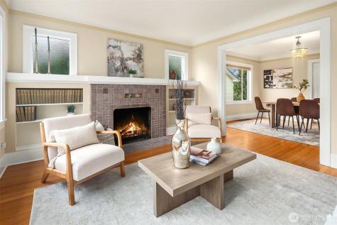 6813 17th Avenue NE Seattle WA 98115