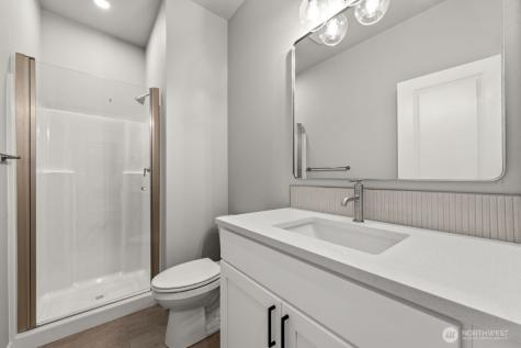 16823 Alder Way Lynnwood WA 98037