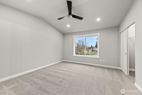 16823 Alder Way Lynnwood WA 98037