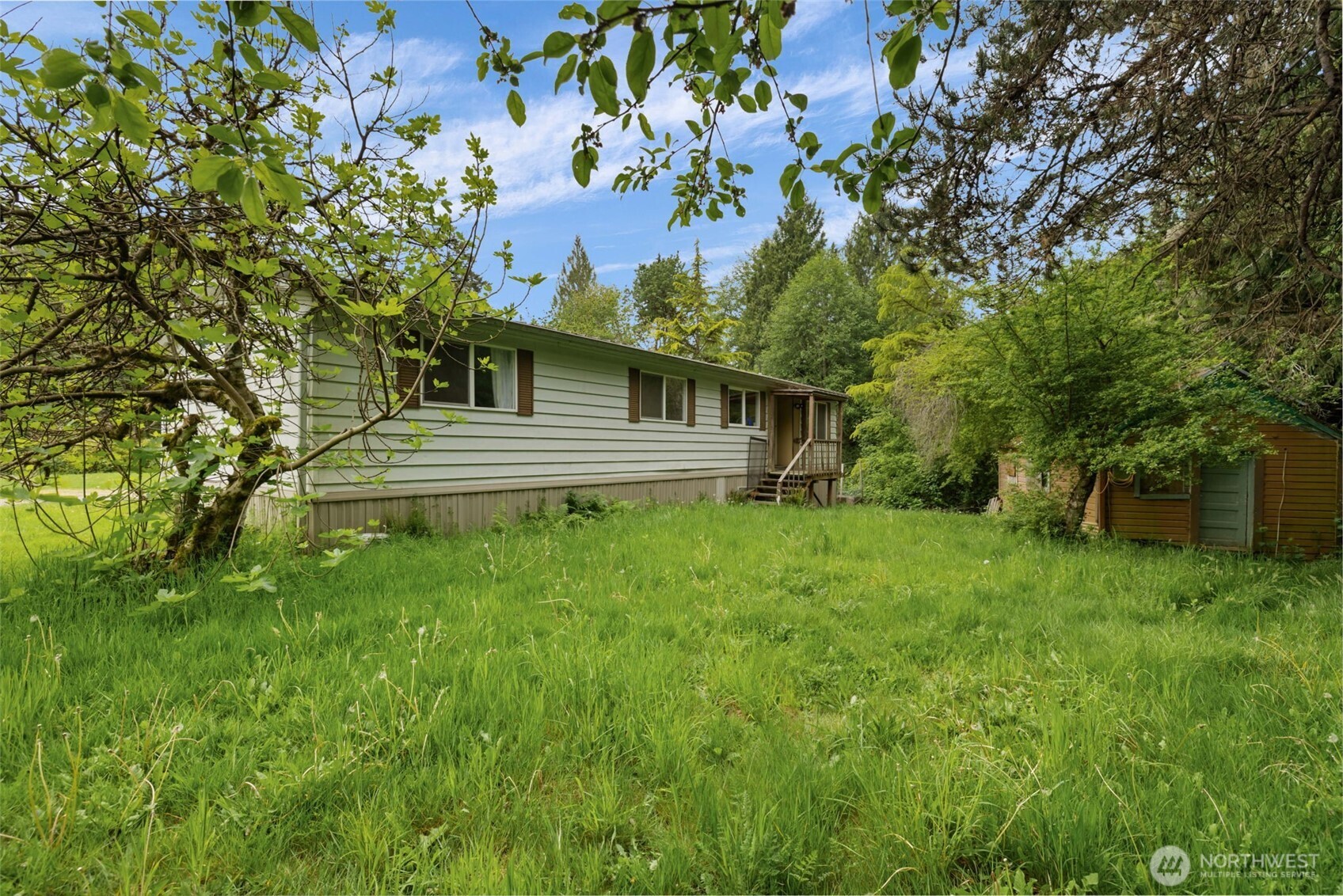 1916 Key Peninsula Highway NW Lakebay WA 98349