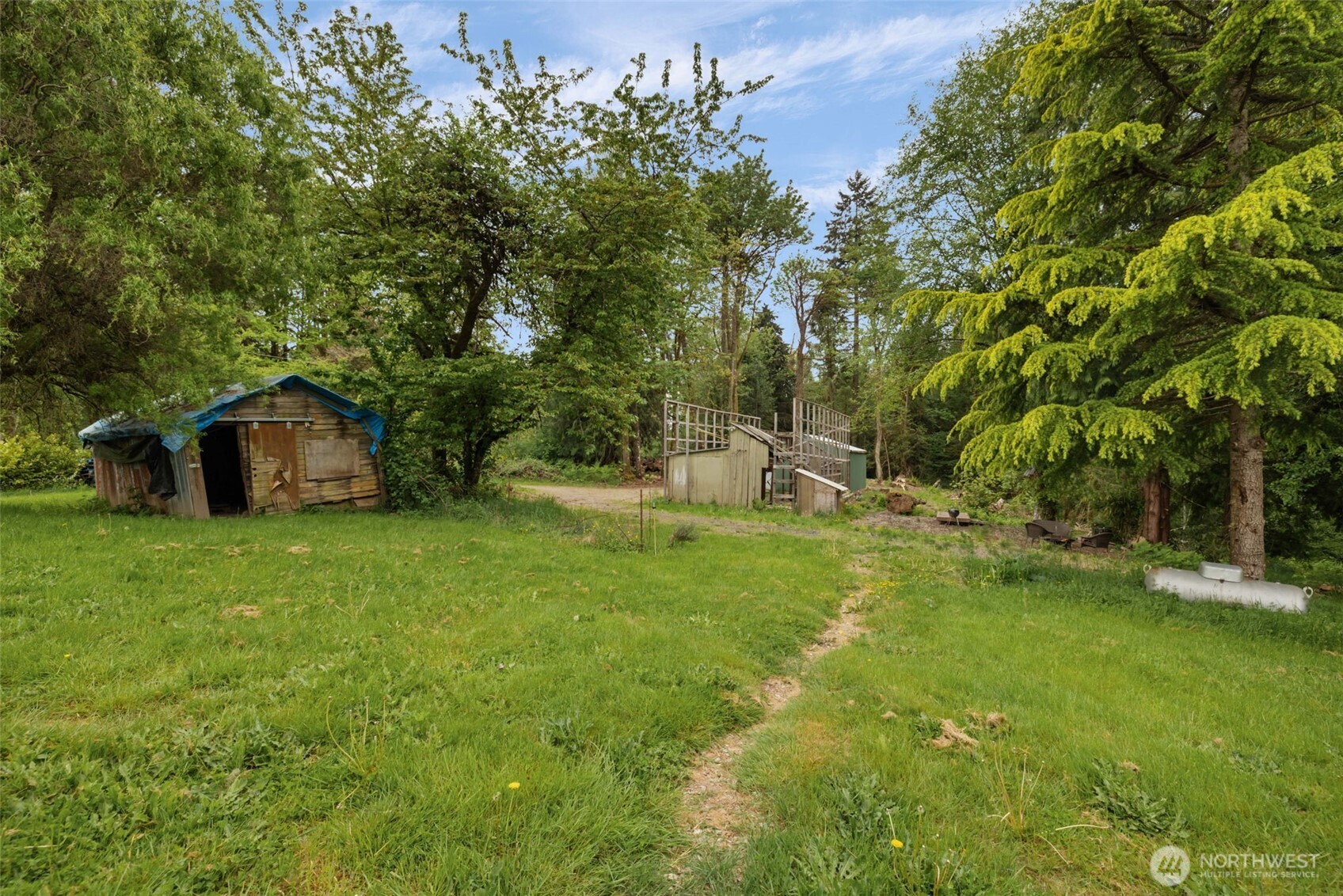 1916 Key Peninsula Highway NW Lakebay WA 98349