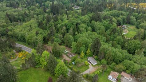 1916 Key Peninsula Highway NW Lakebay WA 98349