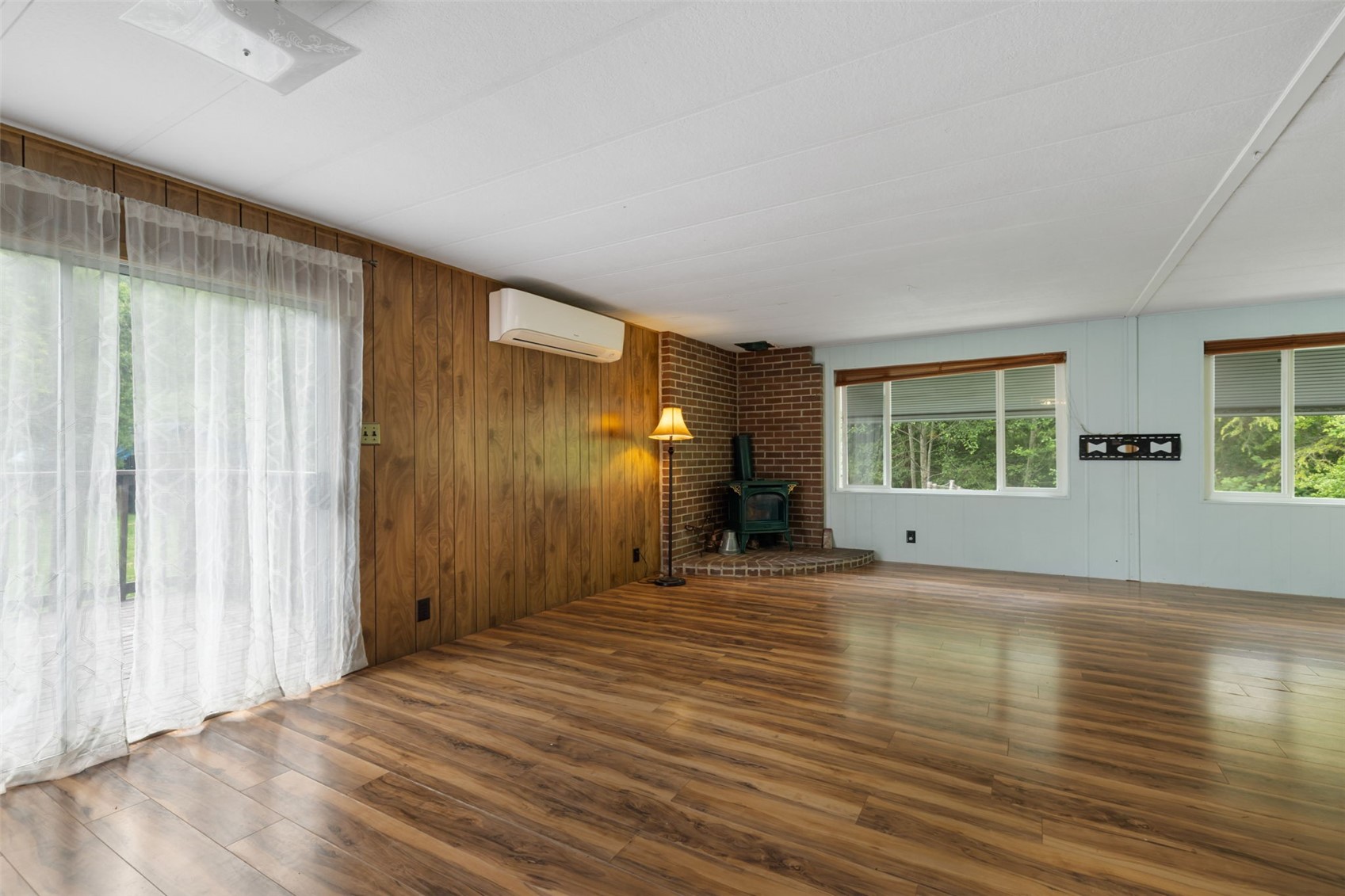 1916 Key Peninsula Highway NW Lakebay WA 98349
