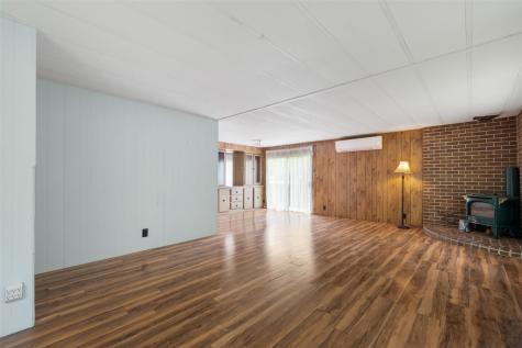 1916 Key Peninsula Highway NW Lakebay WA 98349