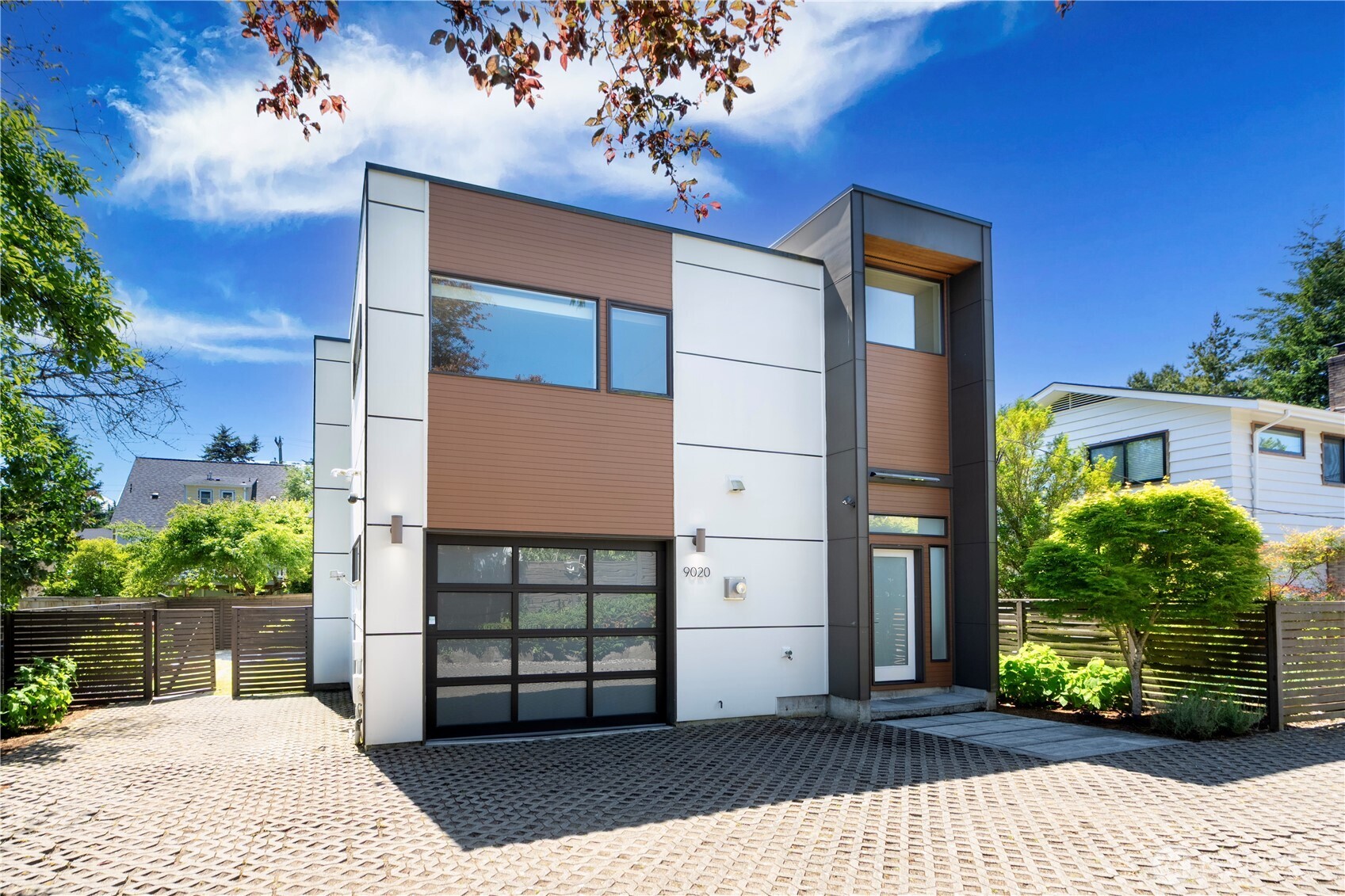 9020 2nd Avenue NE Seattle WA 98115