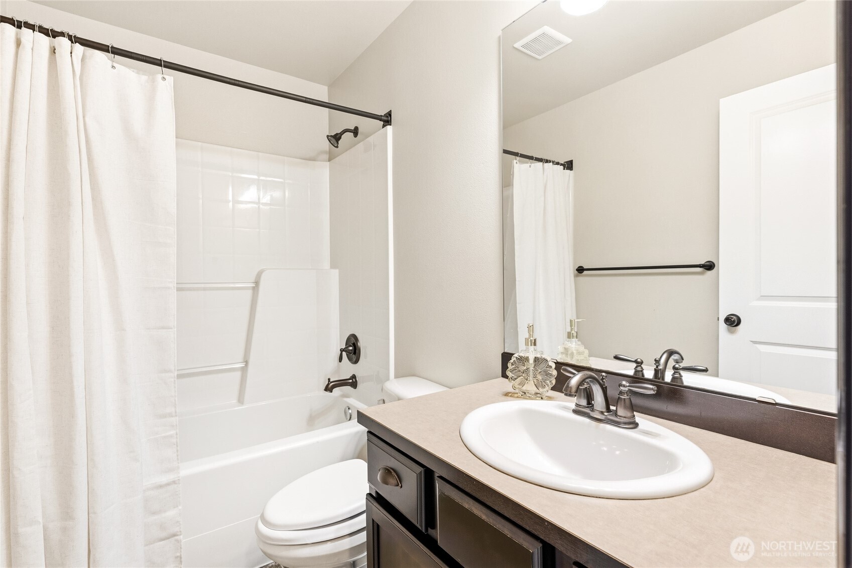 9702 Lowell Larimer Road Everett WA 98208