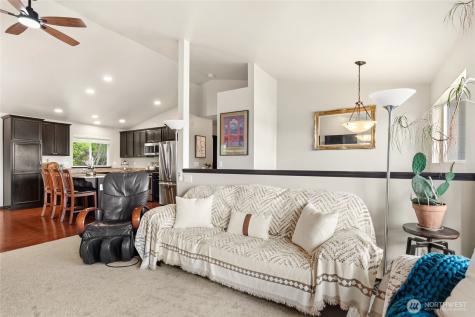 9702 Lowell Larimer Road Everett WA 98208