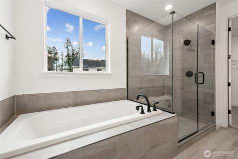 13910 180th Street E Puyallup WA 98374