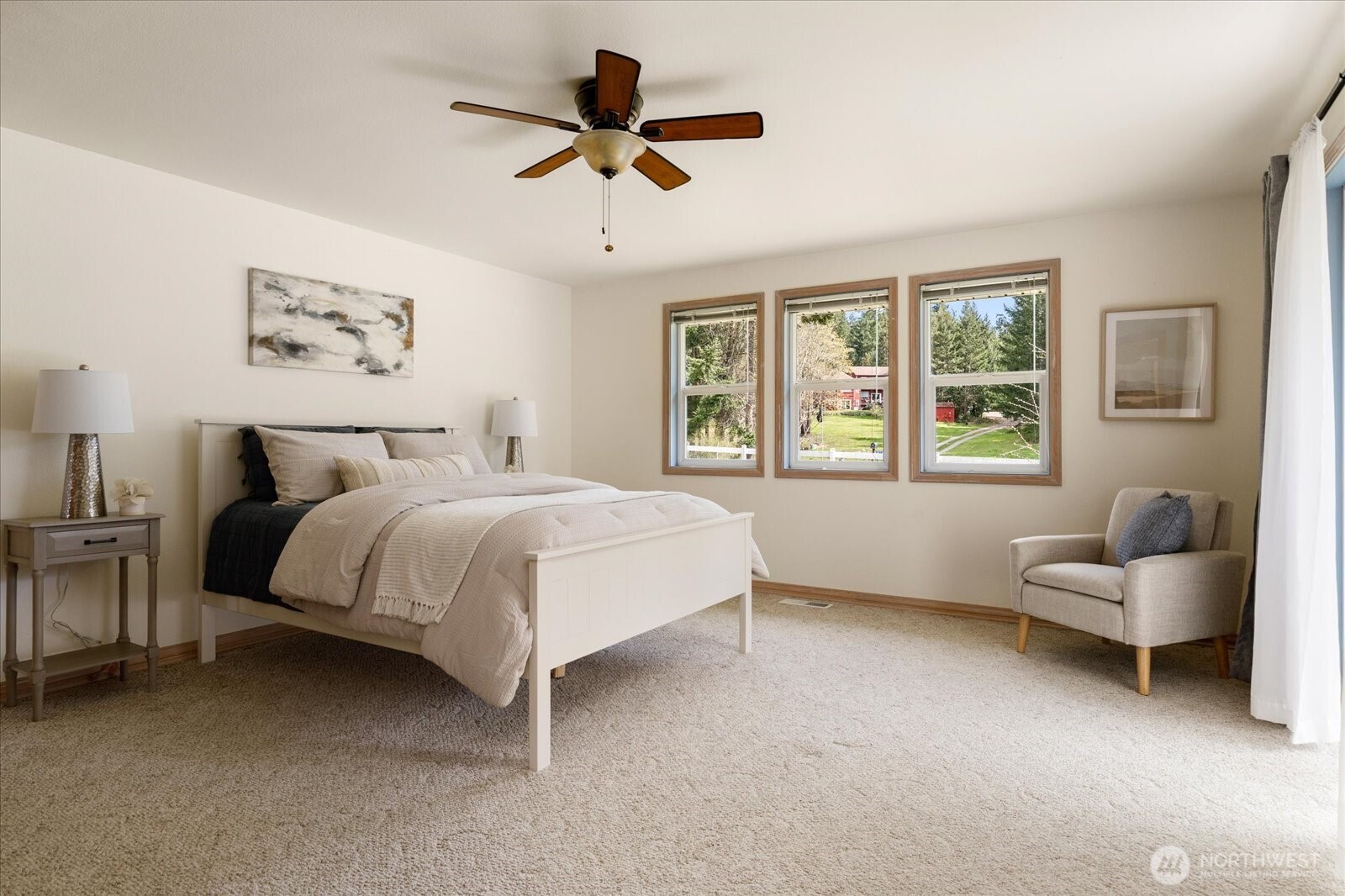 5295 Bounty Loop Freeland WA 98249