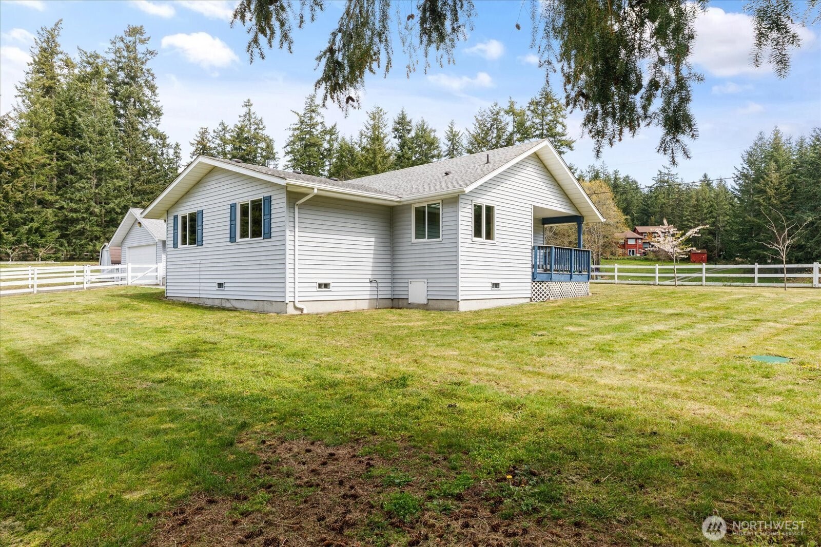 5295 Bounty Loop Freeland WA 98249
