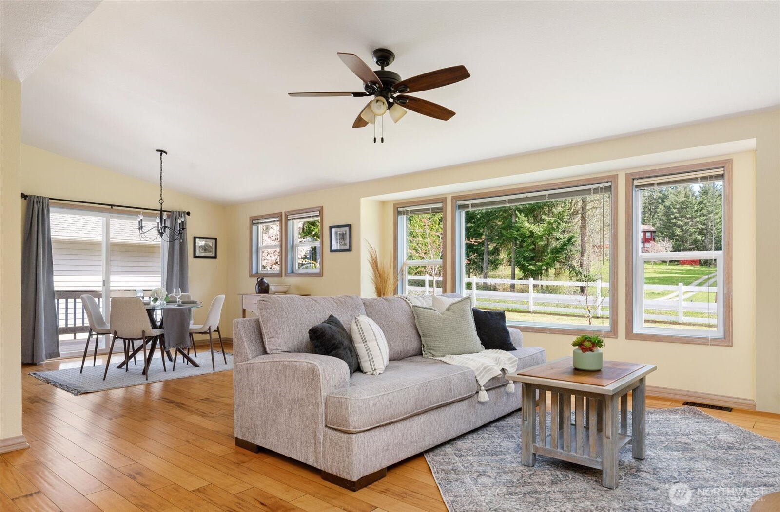 5295 Bounty Loop Freeland WA 98249