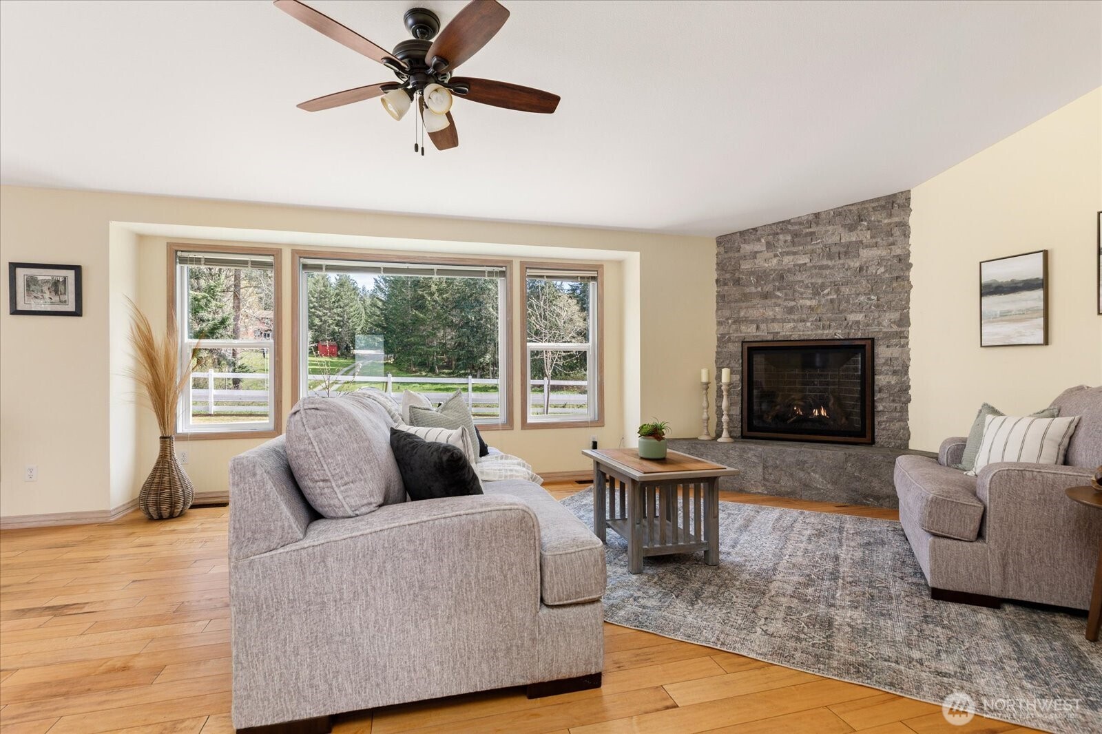 5295 Bounty Loop Freeland WA 98249