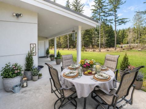 216 Huckleberry Hill Drive Port Angeles WA 98363