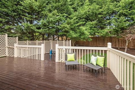 11317 SE 77th Place Newcastle WA 98056