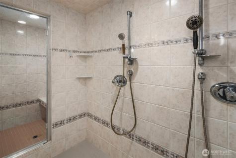 11317 SE 77th Place Newcastle WA 98056