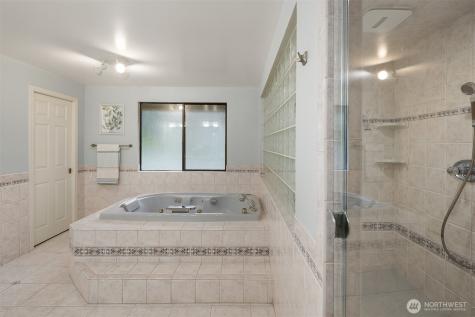11317 SE 77th Place Newcastle WA 98056