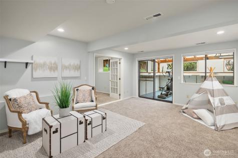 11317 SE 77th Place Newcastle WA 98056