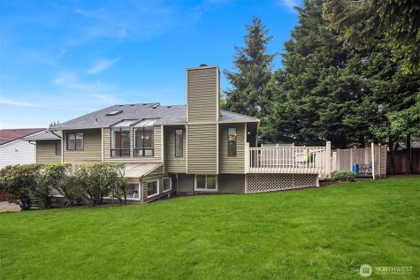 11317 SE 77th Place Newcastle WA 98056