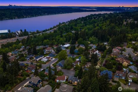 11317 SE 77th Place Newcastle WA 98056