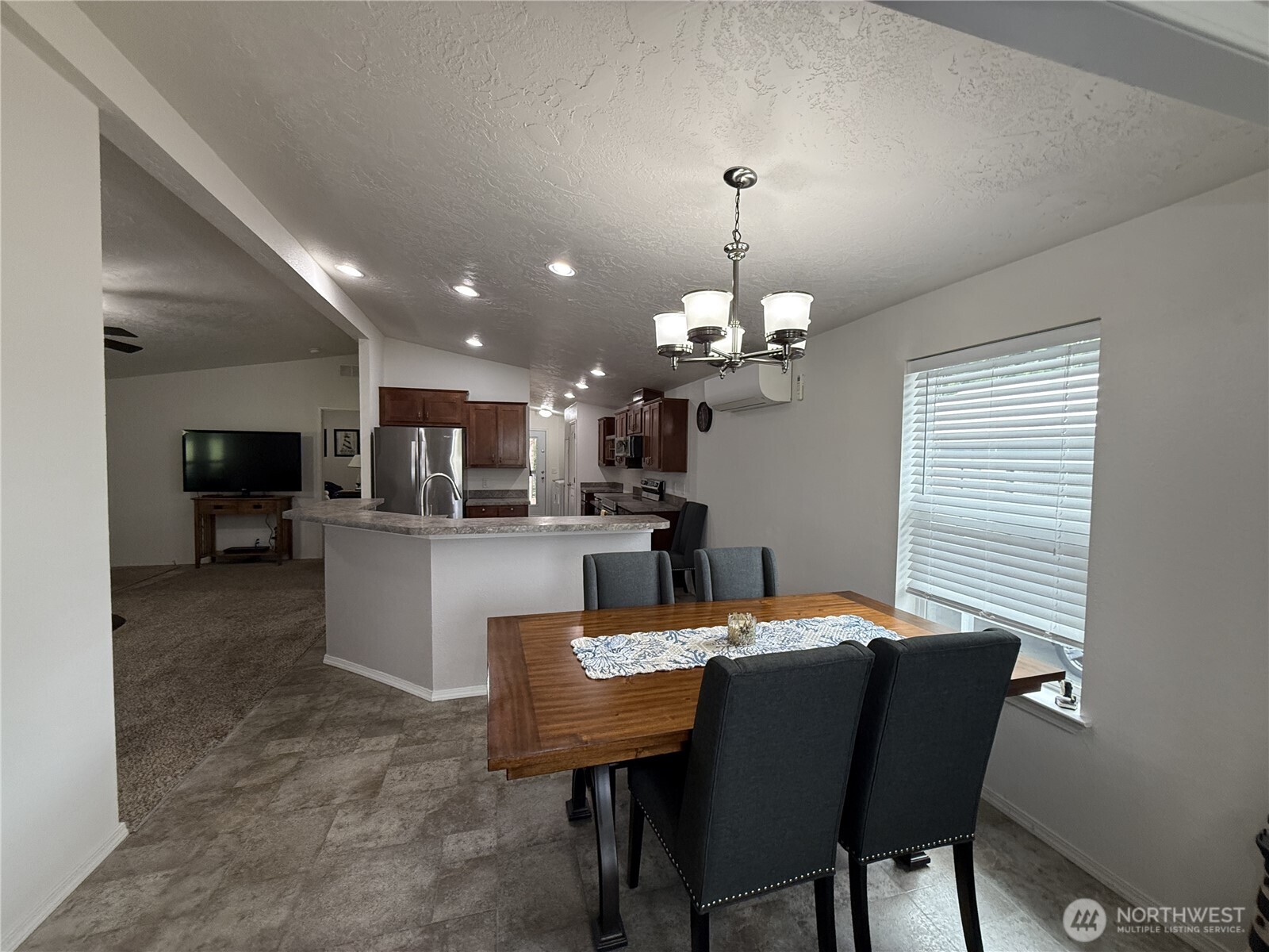 2101 S 324th Federal Way WA 98003