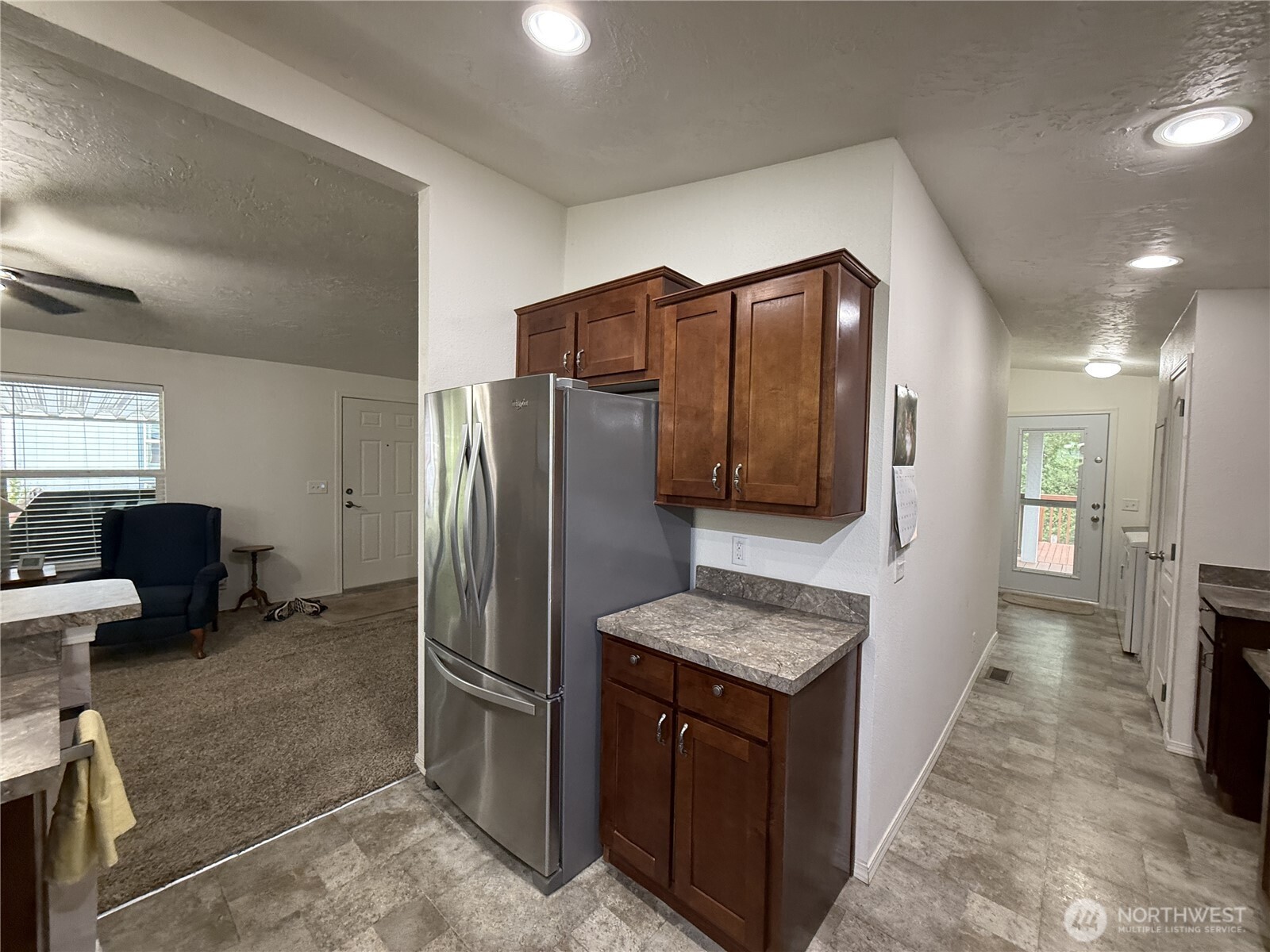 2101 S 324th Federal Way WA 98003