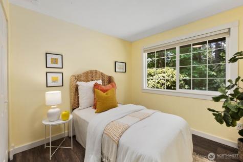 16464 239th Avenue SE Issaquah WA 98027