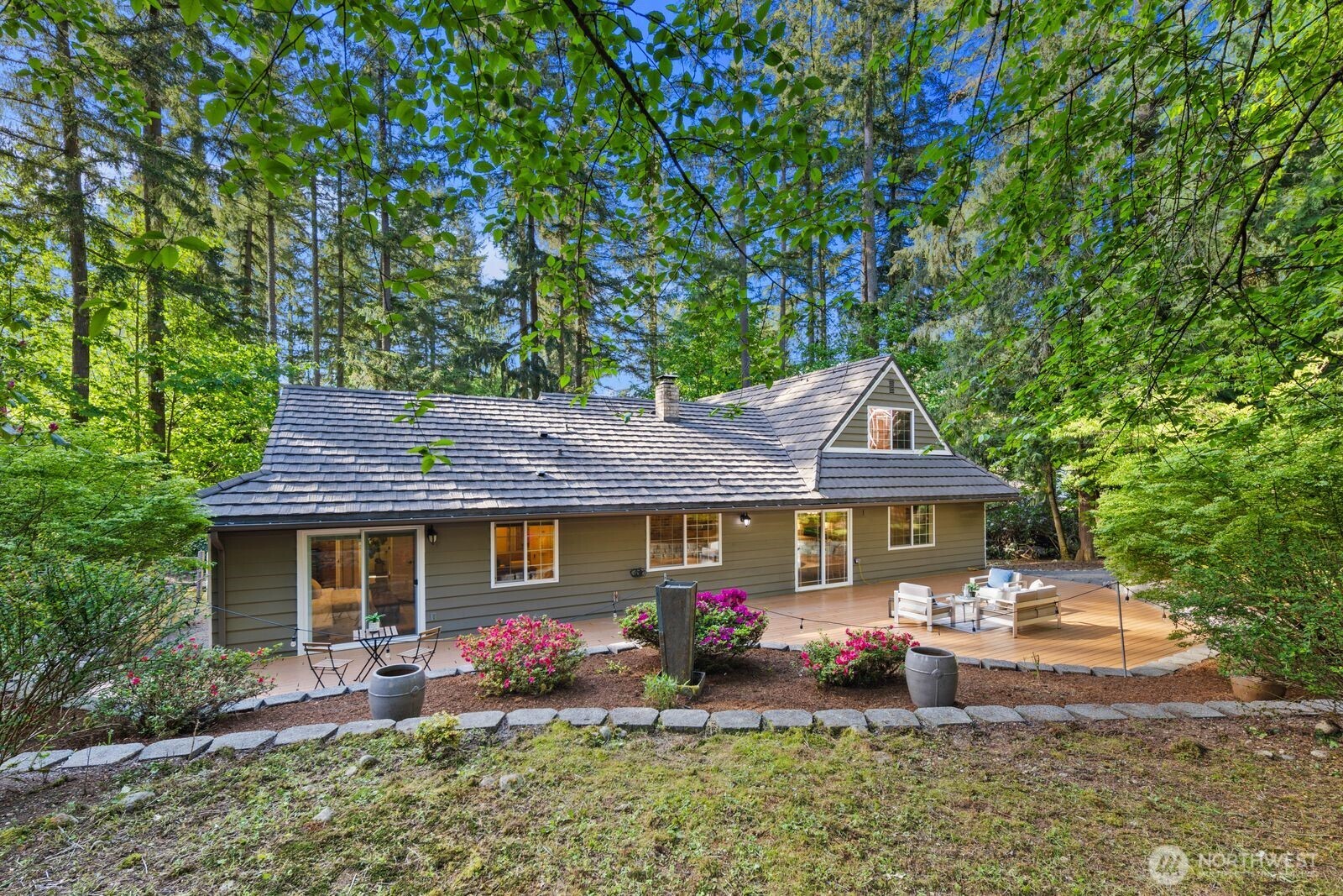 16464 239th Avenue SE Issaquah WA 98027