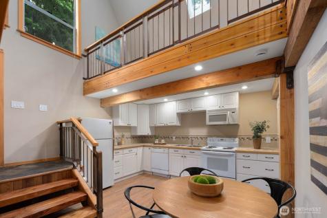 16464 239th Avenue SE Issaquah WA 98027