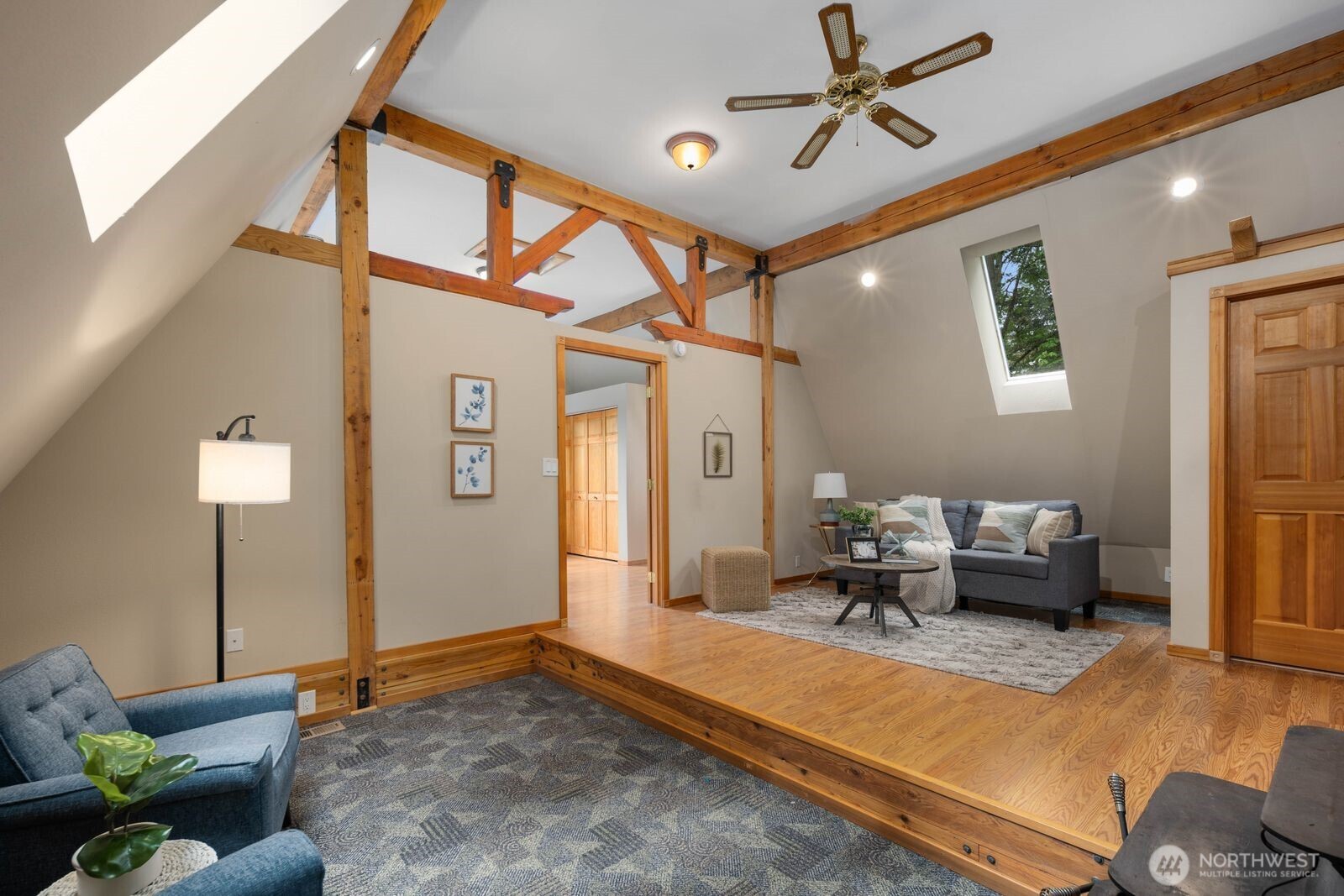 16464 239th Avenue SE Issaquah WA 98027