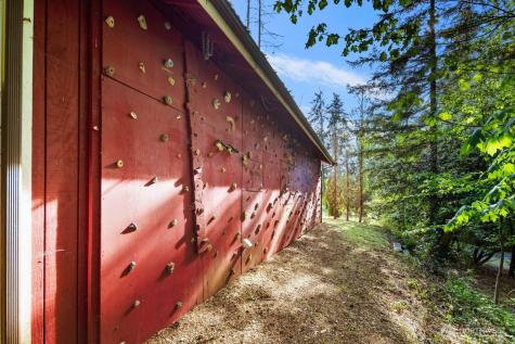 16464 239th Avenue SE Issaquah WA 98027