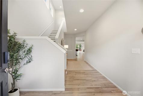 9907 13th Street SE Lake Stevens WA 98258