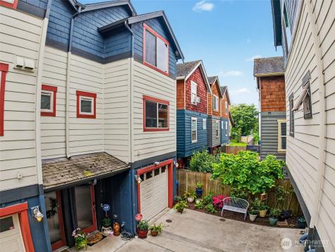 3318 Wetmore Avenue S Seattle WA 98144