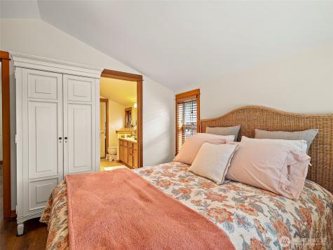 3318 Wetmore Avenue S Seattle WA 98144