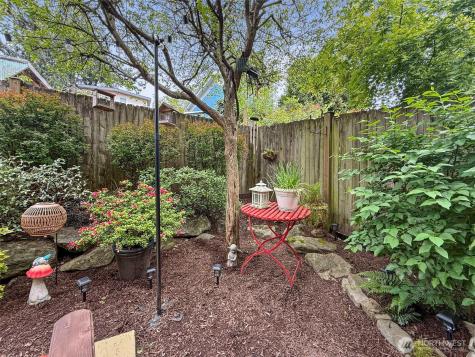 3318 Wetmore Avenue S Seattle WA 98144
