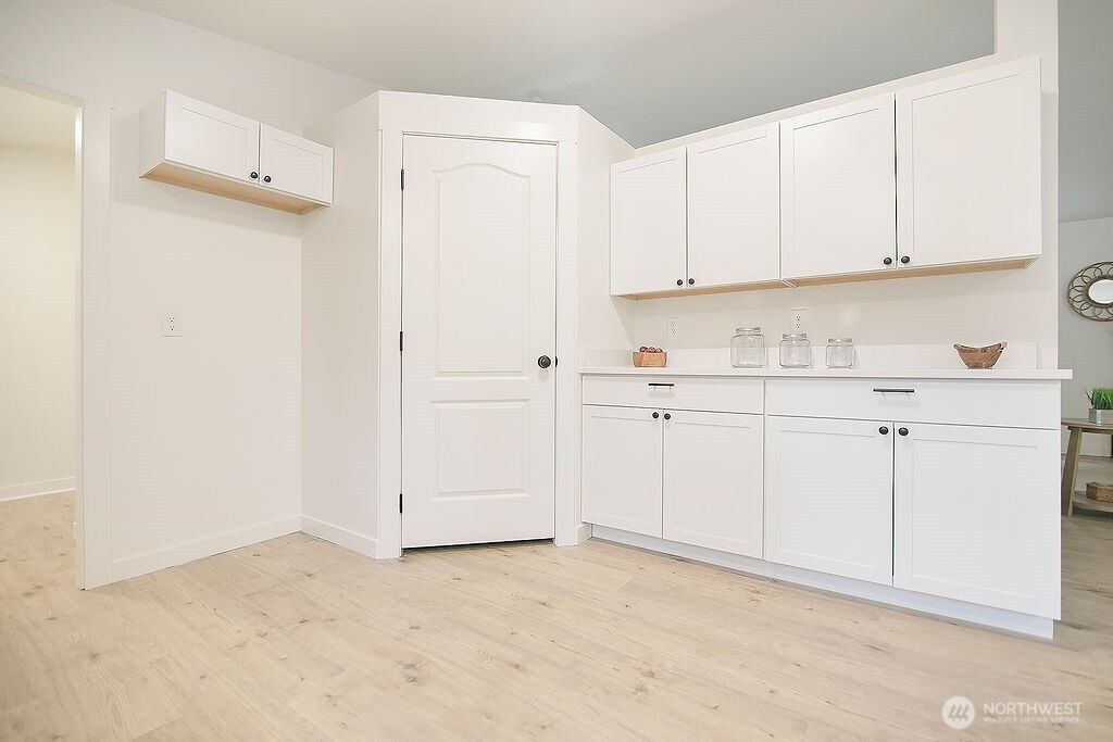27 Line Drive Kelso WA 98626