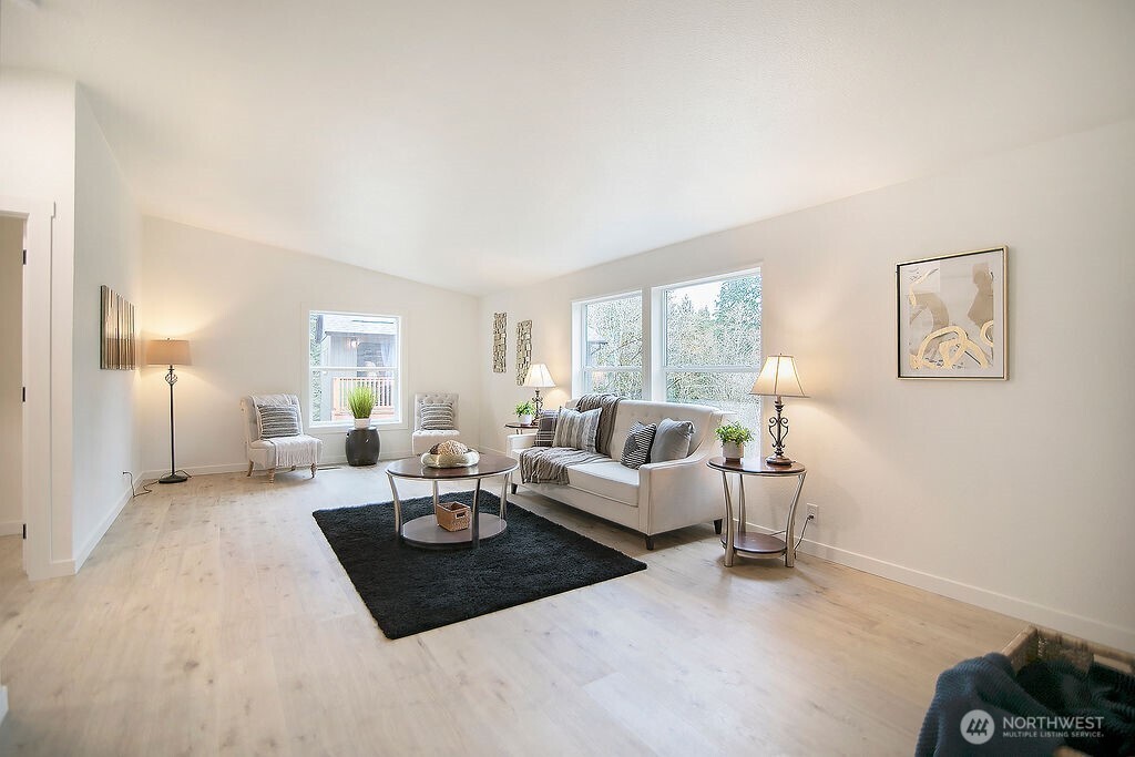 27 Line Drive Kelso WA 98626
