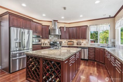 480 Apple Creek Road Longview WA 98632