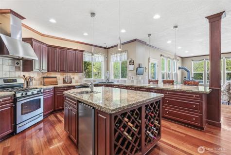 480 Apple Creek Road Longview WA 98632