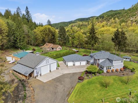 480 Apple Creek Road Longview WA 98632