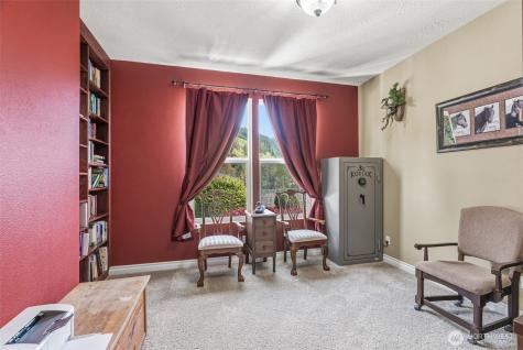 480 Apple Creek Road Longview WA 98632
