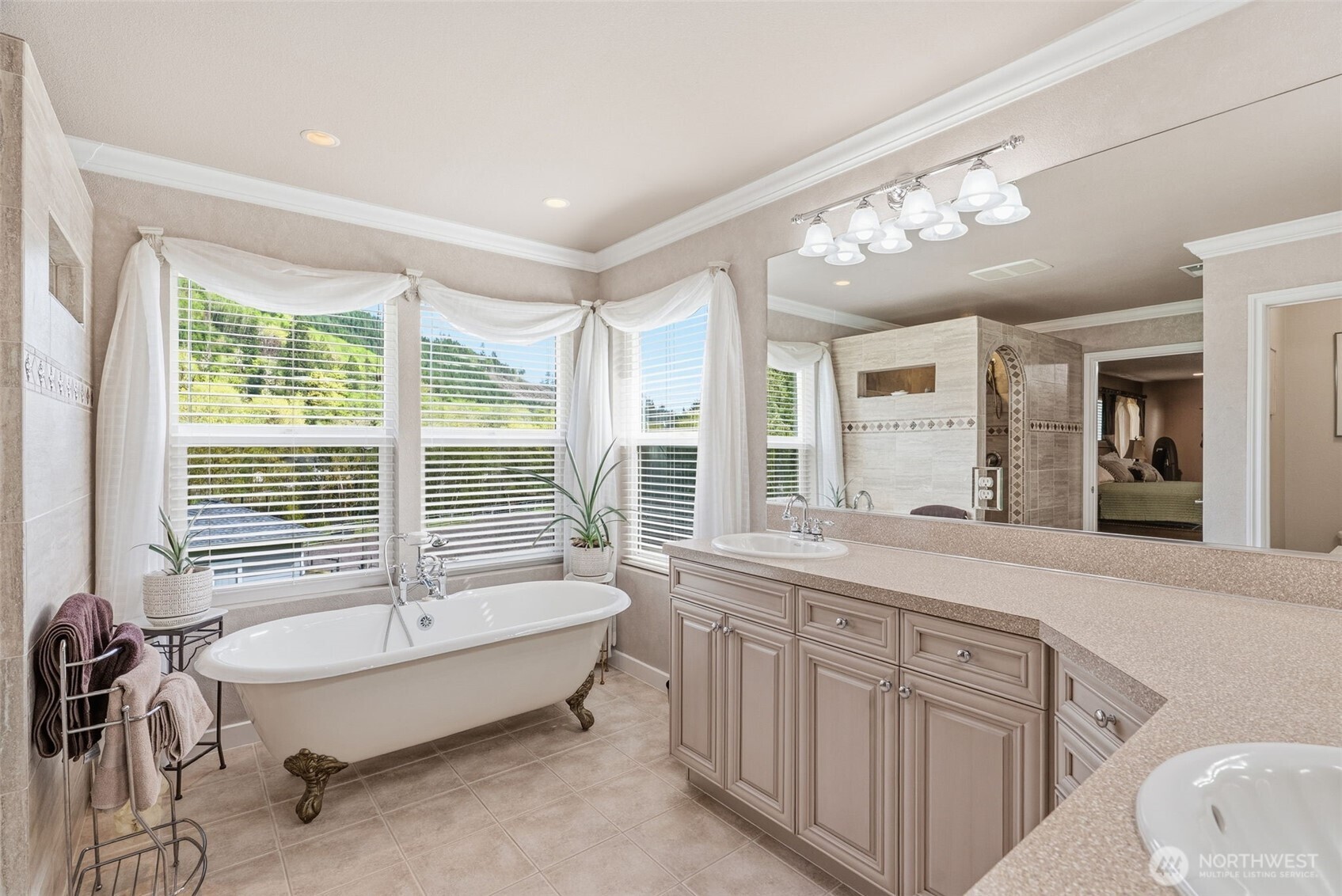 480 Apple Creek Road Longview WA 98632
