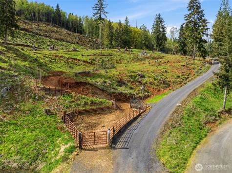 480 Apple Creek Road Longview WA 98632
