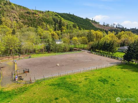 480 Apple Creek Road Longview WA 98632